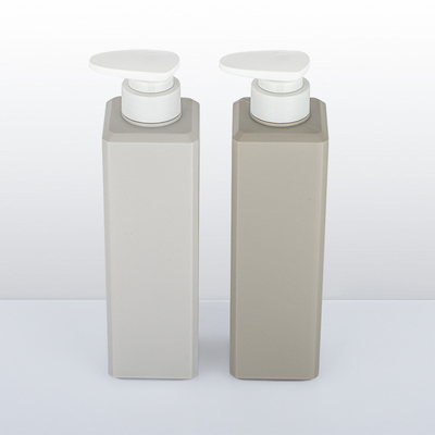 Quadratisches HAUSTIER kosmetische Lotions-Flasche mit dem Druckpumpe-Kappen-heißen Stempeln