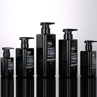 Großhandels-Dreieck-Form 100ml 200ml 300ml bereiten Shampoo-Flaschen Plastikder haustier-Lotions-Behälter-Schwarz-luftlose Pumpen-500ml auf