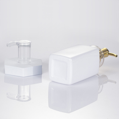 Biologisch abbaubares Quadrat-luftloses kosmetisches LuxusLeergut-Plastikshampoo-Flasche 300ml 400ml 500ml