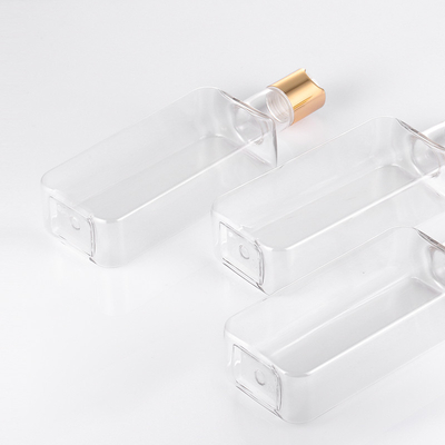 Plastikdisketten-Kappen-Flasche Squeezable luftloses 300ml mit Goldüberwurfmutter